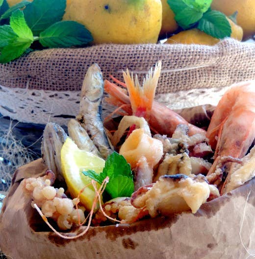 Fritto Misto Di Pesce - Italia A Tavola